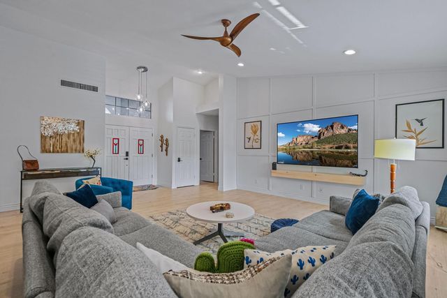 5449 E Phelps Road, Scottsdale, AZ 85254