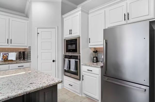1089 Kreece Drive, Hewitt, TX 76643