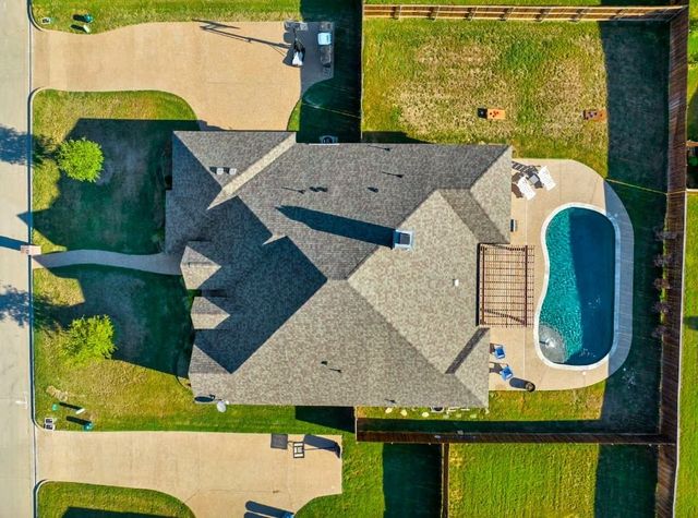 1089 Kreece Drive, Hewitt, TX 76643