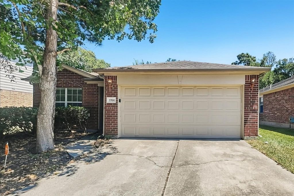 2764 Woodspring Forest Drive, Houston, TX 77345