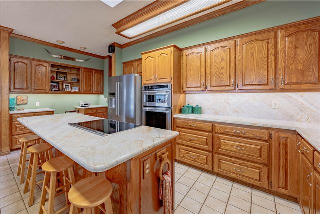 102 Brentwood Estates Drive, Trinidad, TX 75163