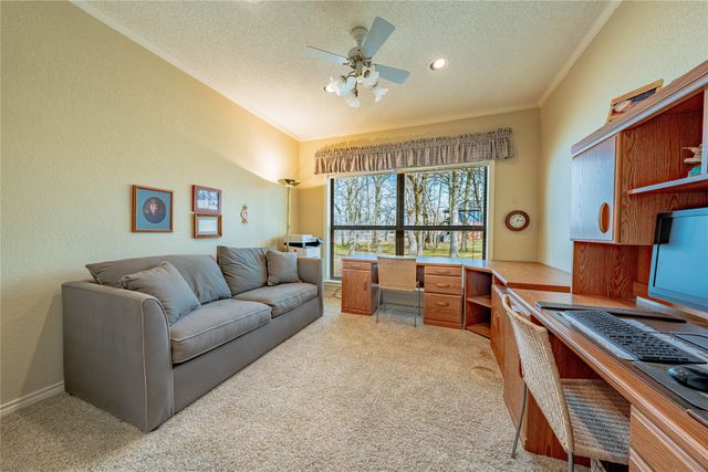 102 Brentwood Estates Drive, Trinidad, TX 75163