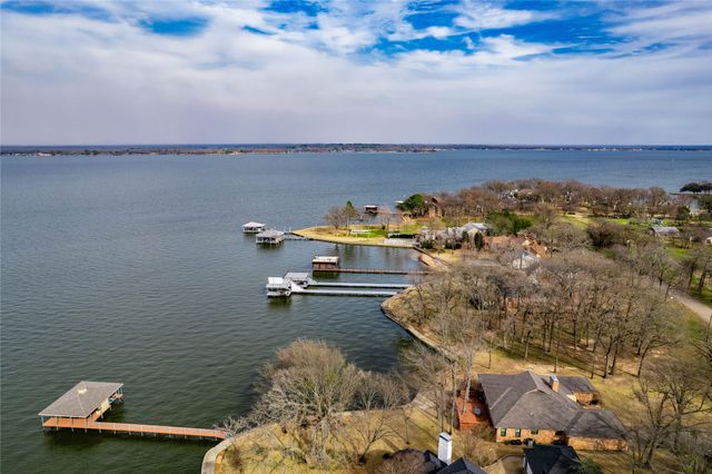 102 Brentwood Estates Drive, Trinidad, TX 75163
