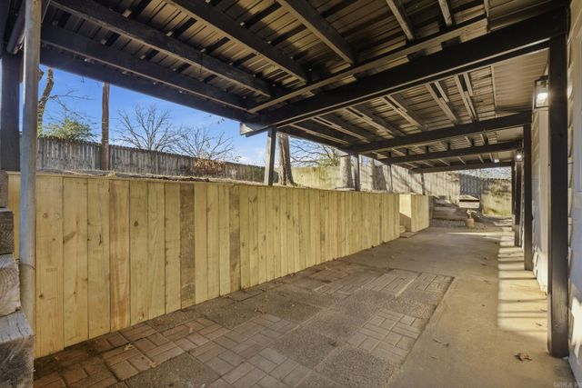 6315 Blackhawk Dr, North Little Rock, AR 72116