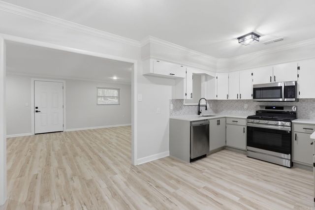 6315 Blackhawk Dr, North Little Rock, AR 72116