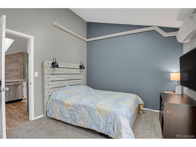 1214 S Flower Cir E, Lakewood, CO 80232