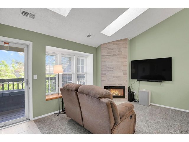 1214 S Flower Cir E, Lakewood, CO 80232