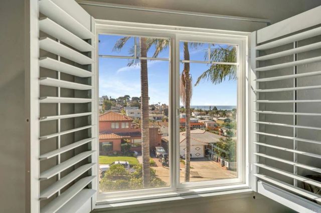 4620 Narragansett, San Diego, CA 92107