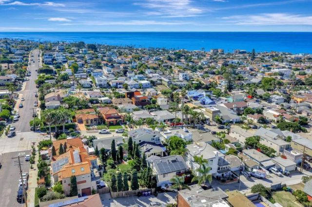 4620 Narragansett, San Diego, CA 92107