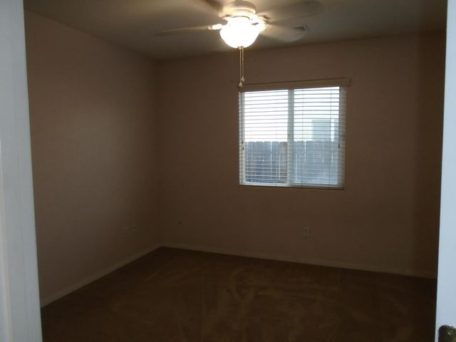 2141 W Hampton Drive, Hanford, CA 93230