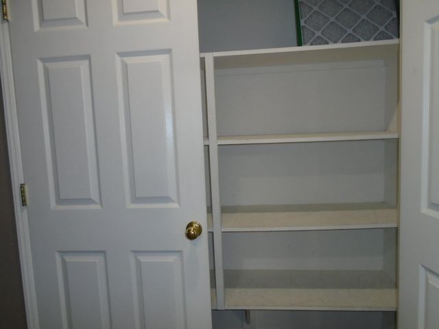 2141 W Hampton Drive, Hanford, CA 93230