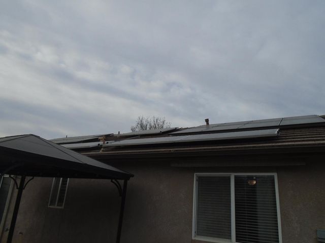 2141 W Hampton Drive, Hanford, CA 93230