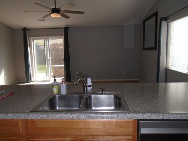 2141 W Hampton Drive, Hanford, CA 93230