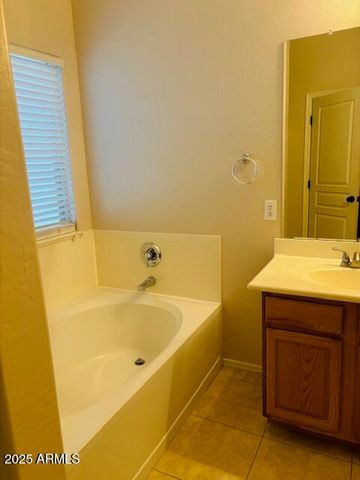 29081 N Cactus Circle, San Tan Valley, AZ 85143