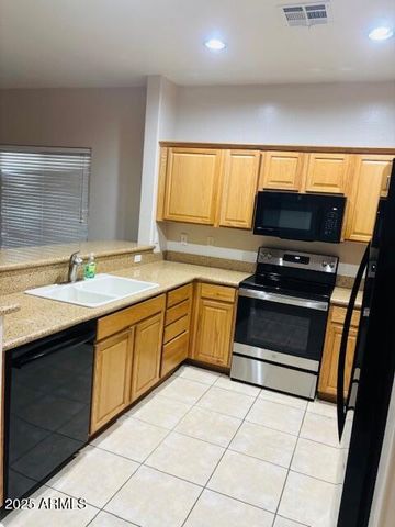 29081 N Cactus Circle, San Tan Valley, AZ 85143