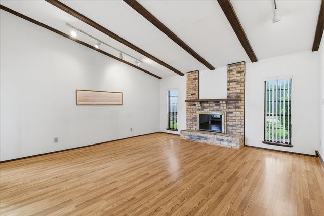 2929 Silverdale Lane, Garland, TX 75044