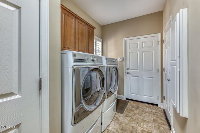 17 Cypress Ridge Court, Jonesborough, TN 37659