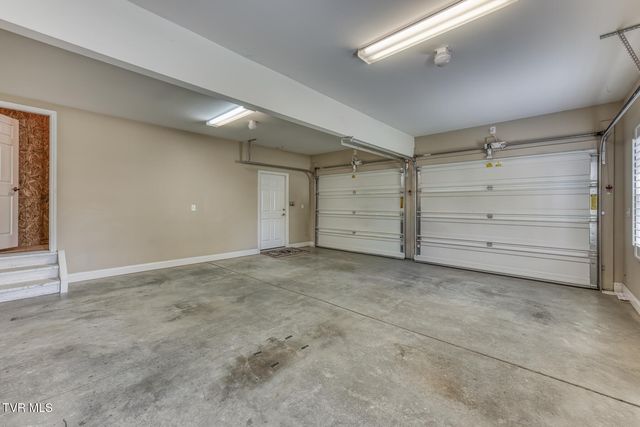 17 Cypress Ridge Court, Jonesborough, TN 37659