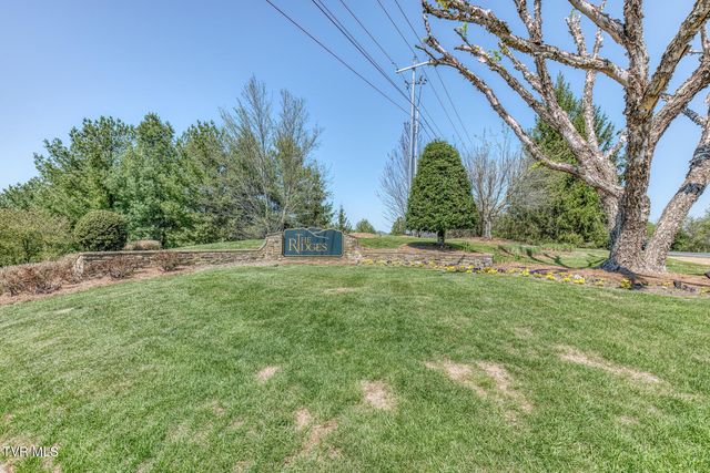 17 Cypress Ridge Court, Jonesborough, TN 37659