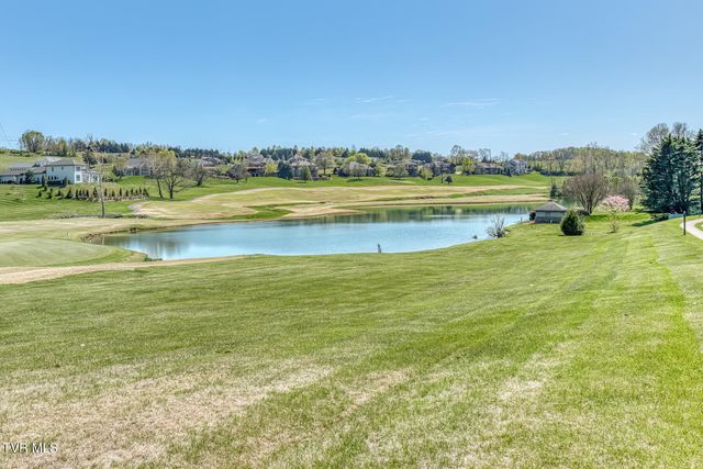 17 Cypress Ridge Court, Jonesborough, TN 37659