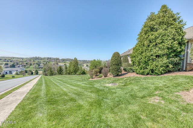 17 Cypress Ridge Court, Jonesborough, TN 37659