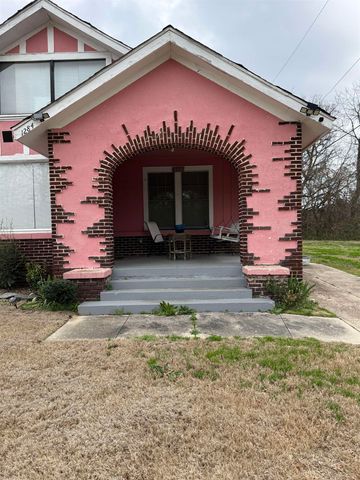 1284 S WILLETT ST, Memphis, TN 38106