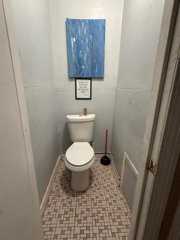 1284 S WILLETT ST, Memphis, TN 38106