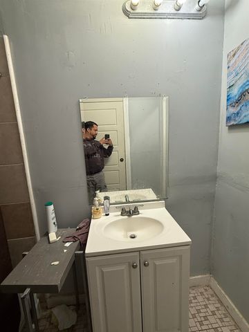 1284 S WILLETT ST, Memphis, TN 38106