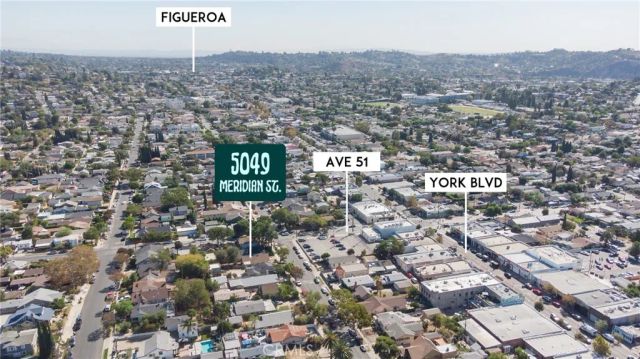 5049 Meridian, Los Angeles, CA 90042