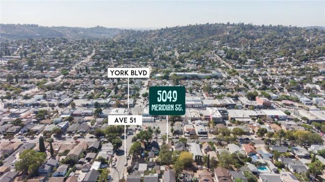 5049 Meridian, Los Angeles, CA 90042