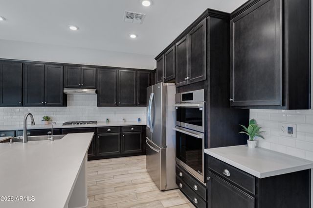 17308 W ROYAL PALM Road, Waddell, AZ 85355