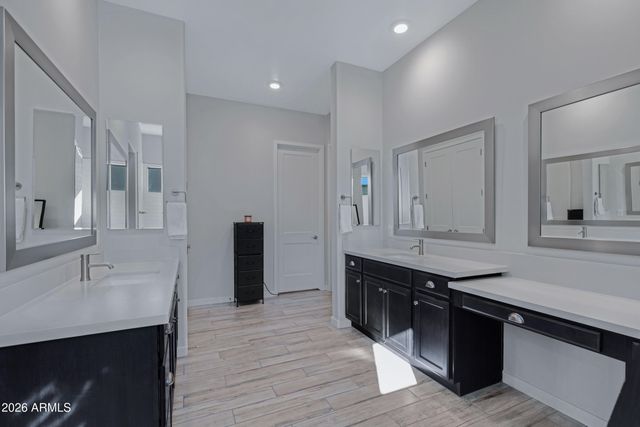 17308 W ROYAL PALM Road, Waddell, AZ 85355