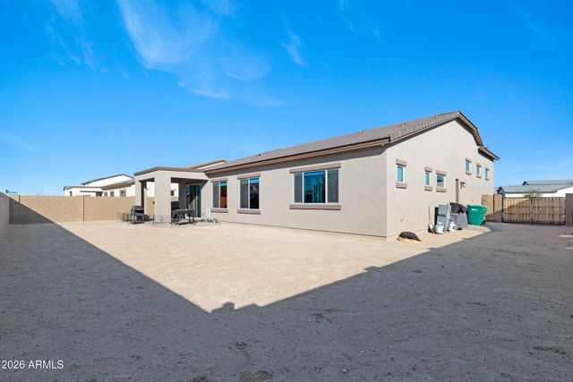 17308 W ROYAL PALM Road, Waddell, AZ 85355