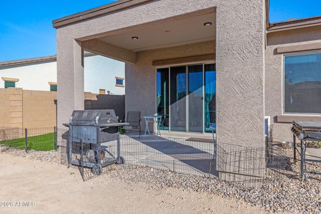 17308 W ROYAL PALM Road, Waddell, AZ 85355