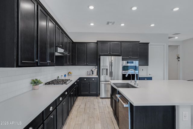 17308 W ROYAL PALM Road, Waddell, AZ 85355