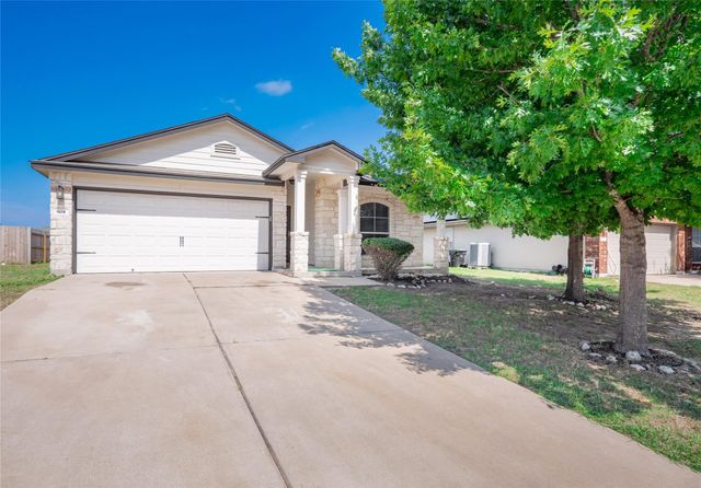 604 Creston ST, Hutto, TX 78634