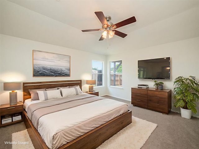 604 Creston ST, Hutto, TX 78634