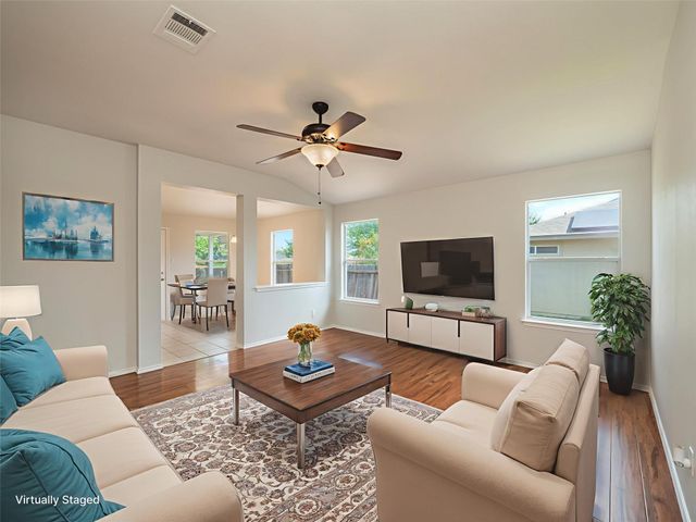 604 Creston ST, Hutto, TX 78634