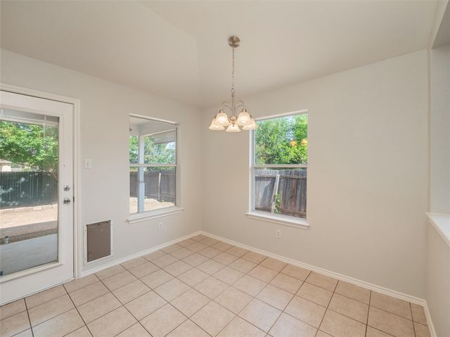 604 Creston ST, Hutto, TX 78634