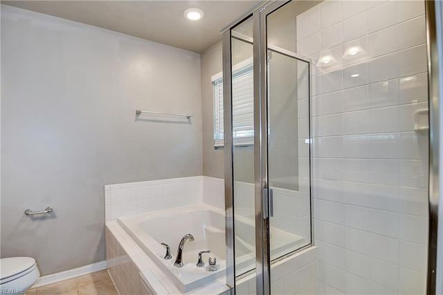 369 Manning Ln, Hampton, VA 23666