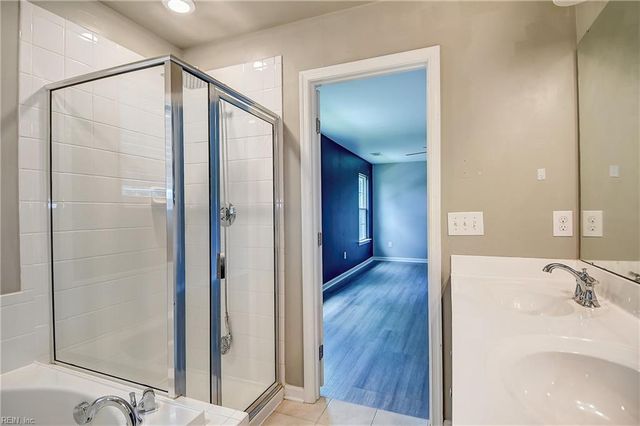 369 Manning Ln, Hampton, VA 23666