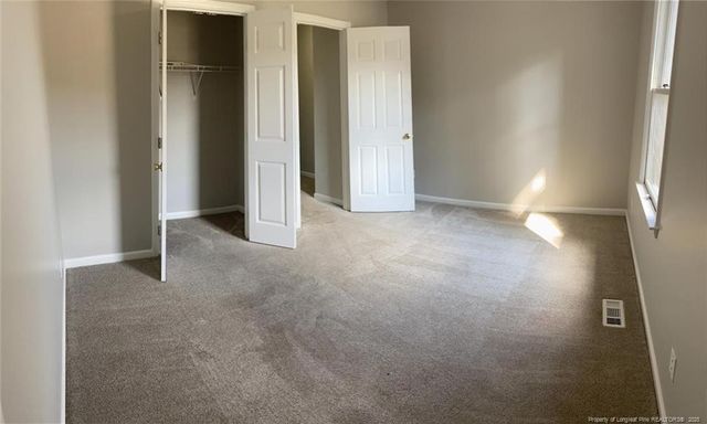 5566 Robmont Drive, Fayetteville, NC 28306