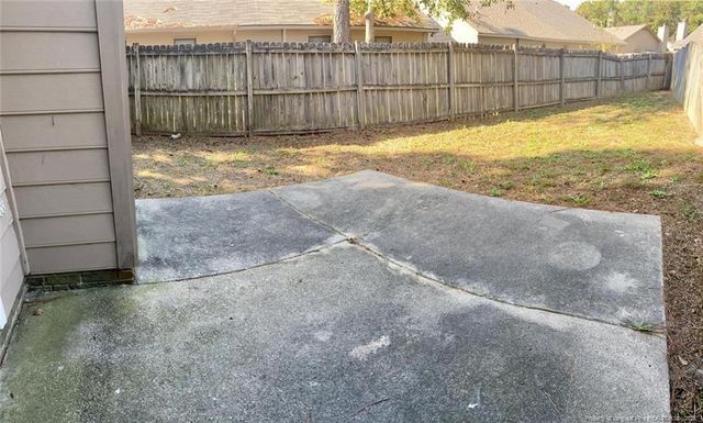 5566 Robmont Drive, Fayetteville, NC 28306
