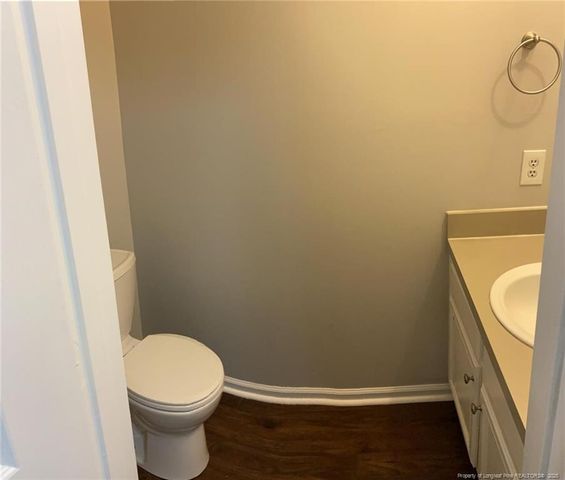 5566 Robmont Drive, Fayetteville, NC 28306