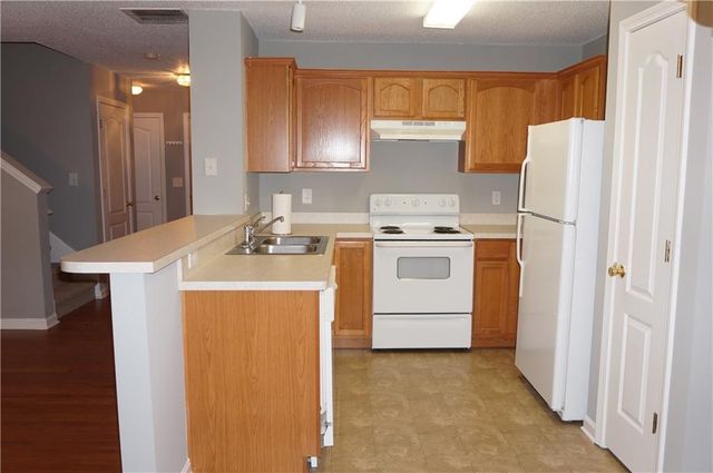 599 Fox Creek Crossing, Woodstock, GA 30188