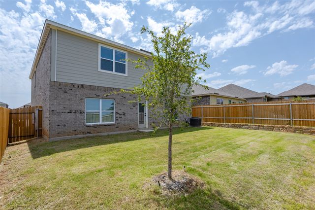 7616 Lumberjack Lane, Fort Worth, TX 76120