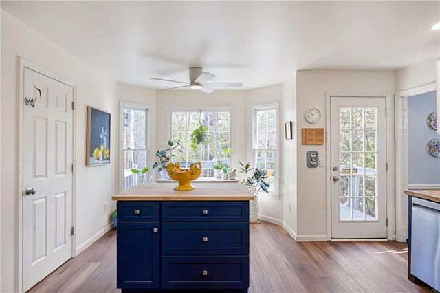 926 W Mill Trace NW, Kennesaw, GA 30152