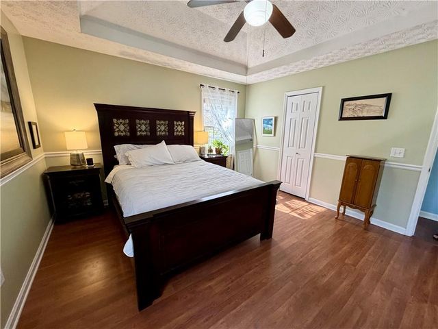 926 W Mill Trace NW, Kennesaw, GA 30152