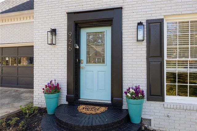 926 W Mill Trace NW, Kennesaw, GA 30152