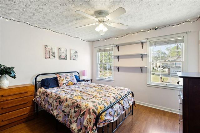 926 W Mill Trace NW, Kennesaw, GA 30152